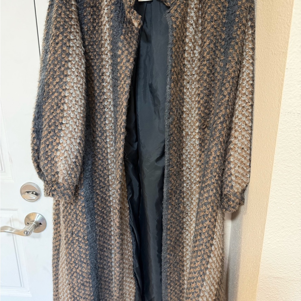 Long Open-Front Knit Duster Coatigan in Gray and Brown